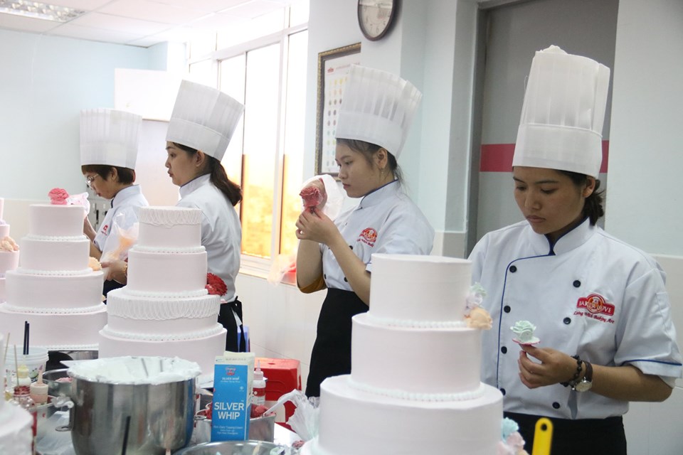 Khóa học làm bánh kem